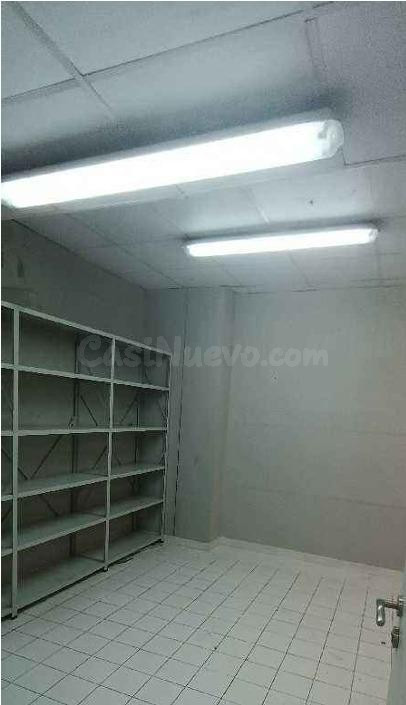 Venta de Local Comercial en Velez-Málaga - foto 3
