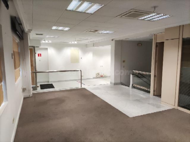 Venta de Local Comercial en Madrid - foto 3