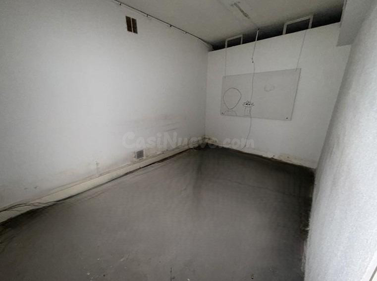 Venta de Local Comercial en Paseo Delicias, Madrid - foto 4