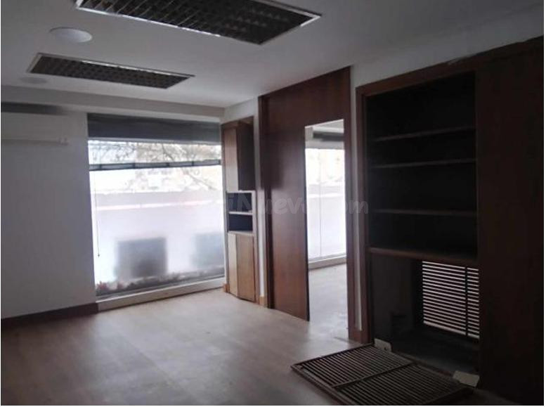 Venta de Local Comercial en Madrid