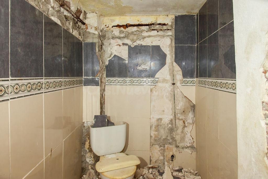 Venta de Casa para Reformar en Jaén. - foto 2
