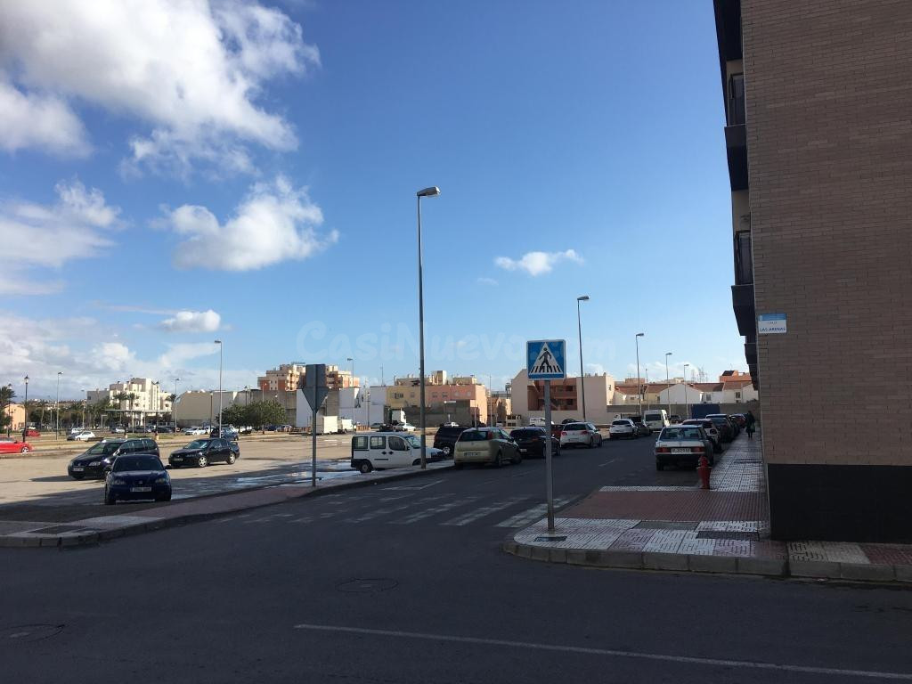 Venta de Terreno Urbano consolidado en Roquetas de Mar - Alm - foto 4