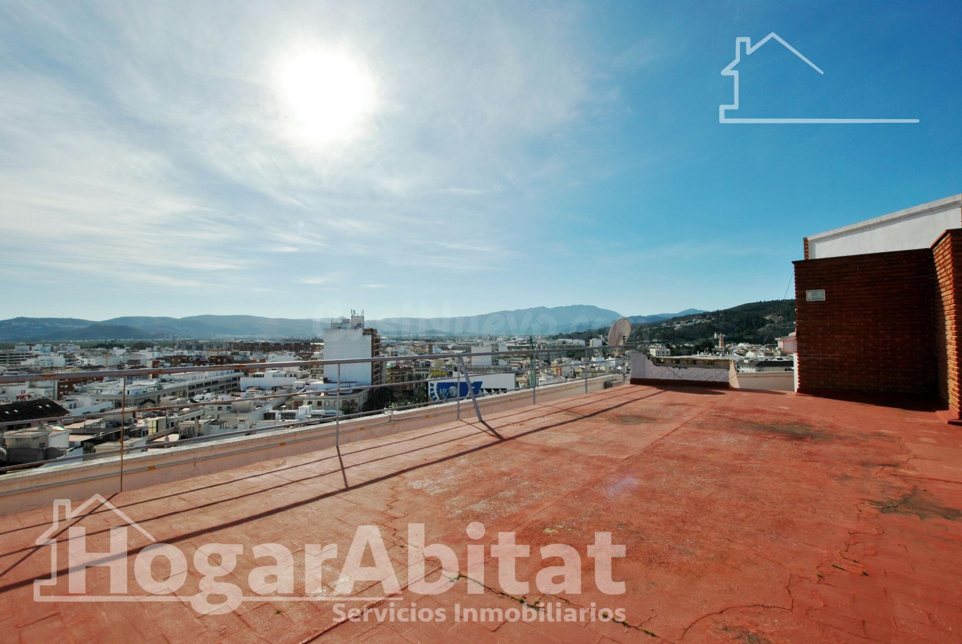 ¡GRAN OPORTUNIDAD! AMPLIO, BONITO Y EXTERIOR CON TERRAZA EN  - foto 3