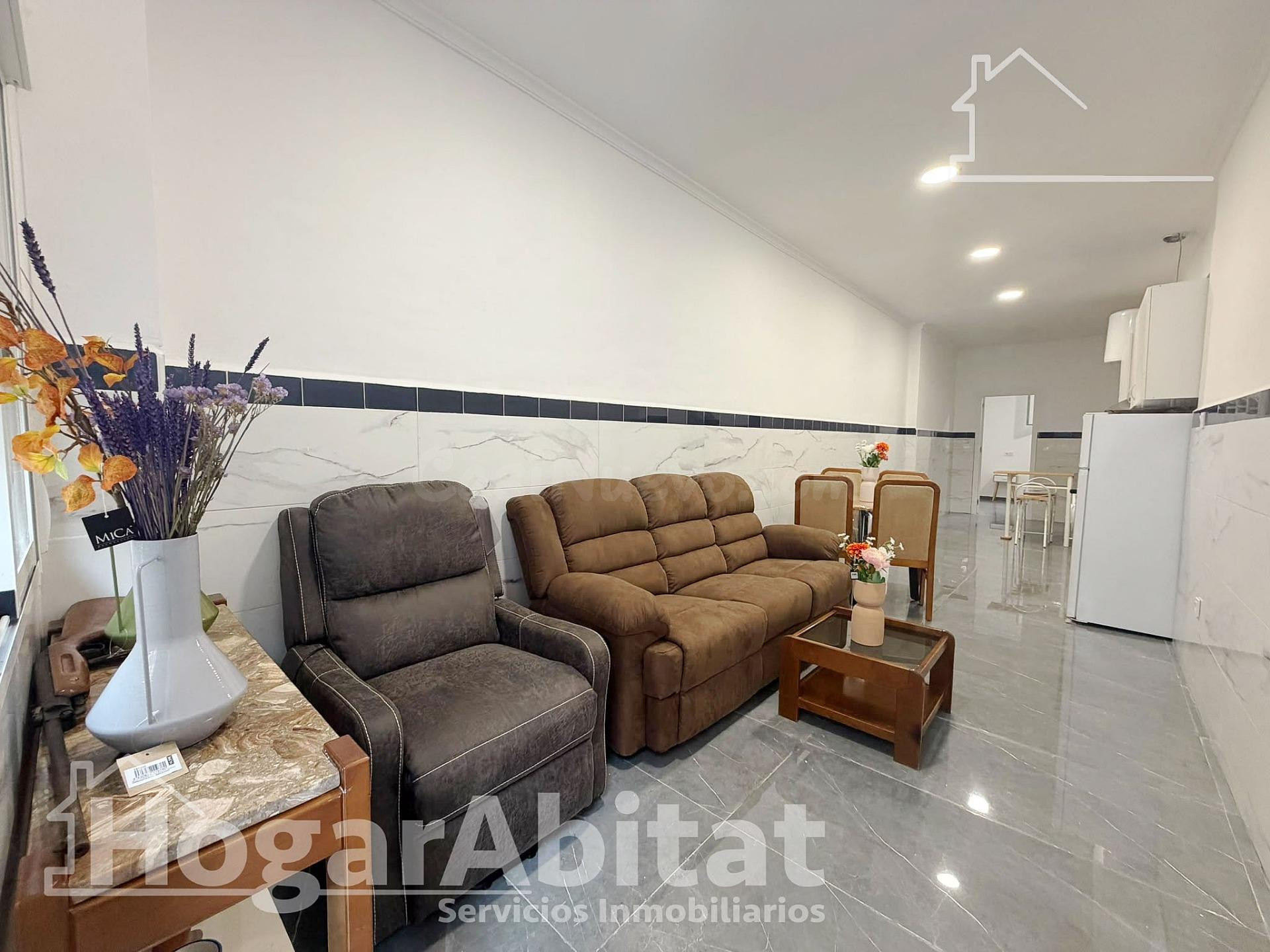 ESTUDIO SEMIRREFORMADO JUNTO AL TRIÁNGULO UMBRAL - foto 4