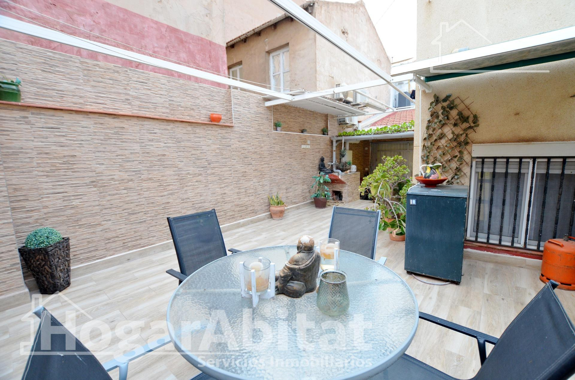 ¡EXCELENTE UBICACIÓN! AMPLIO Y TODO EXTERIOR CON GRAN TERRAZA