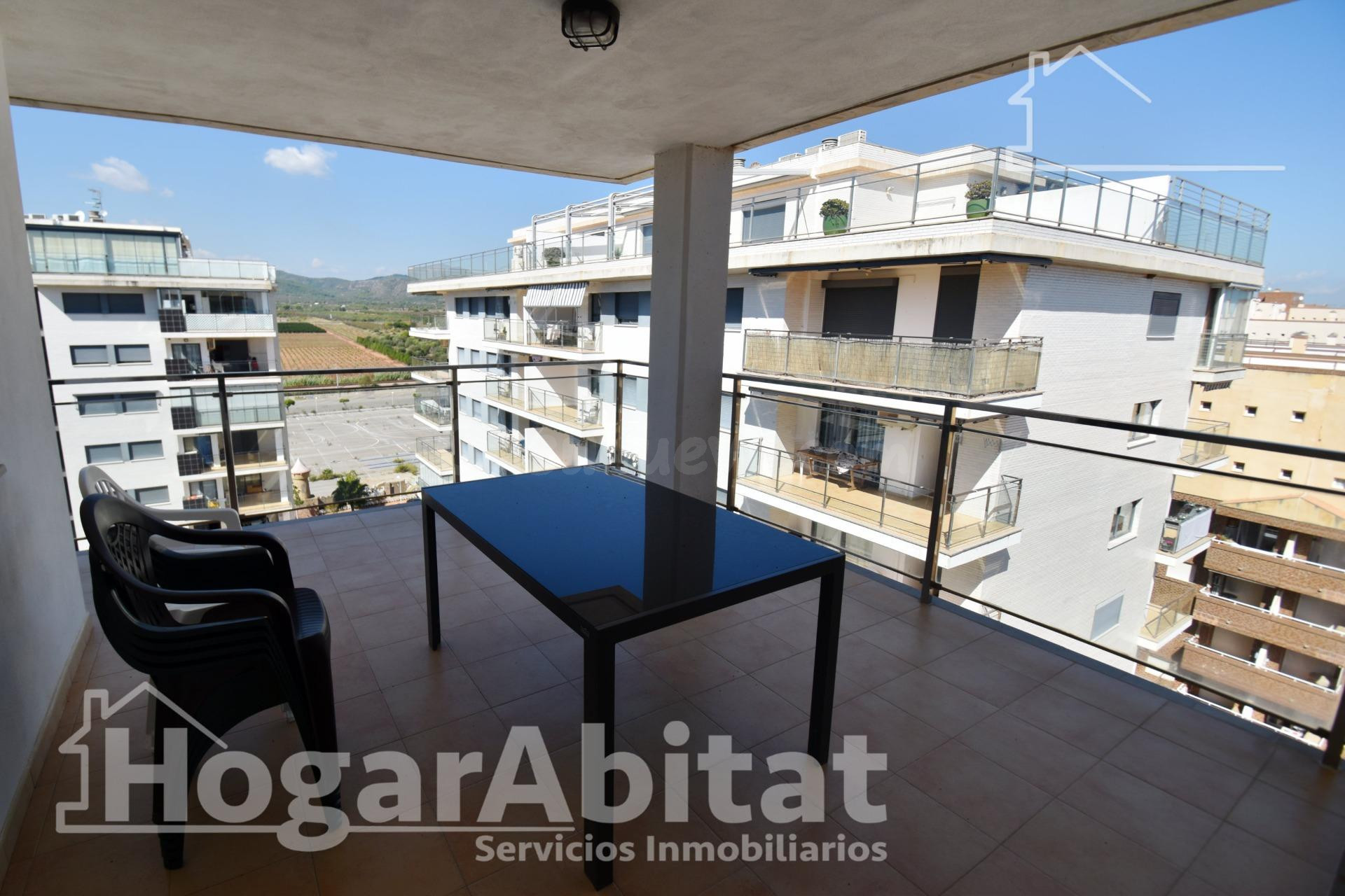 ¡VISTAS AL MAR! MAGNIFICO ÁTICO CON DOS TERRAZAS, PISCINA Y GARAJE