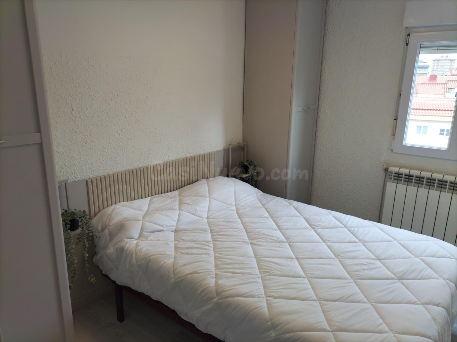 SE ALQUILA VIVIENDA EN PALENCIA CENTRO - foto 2