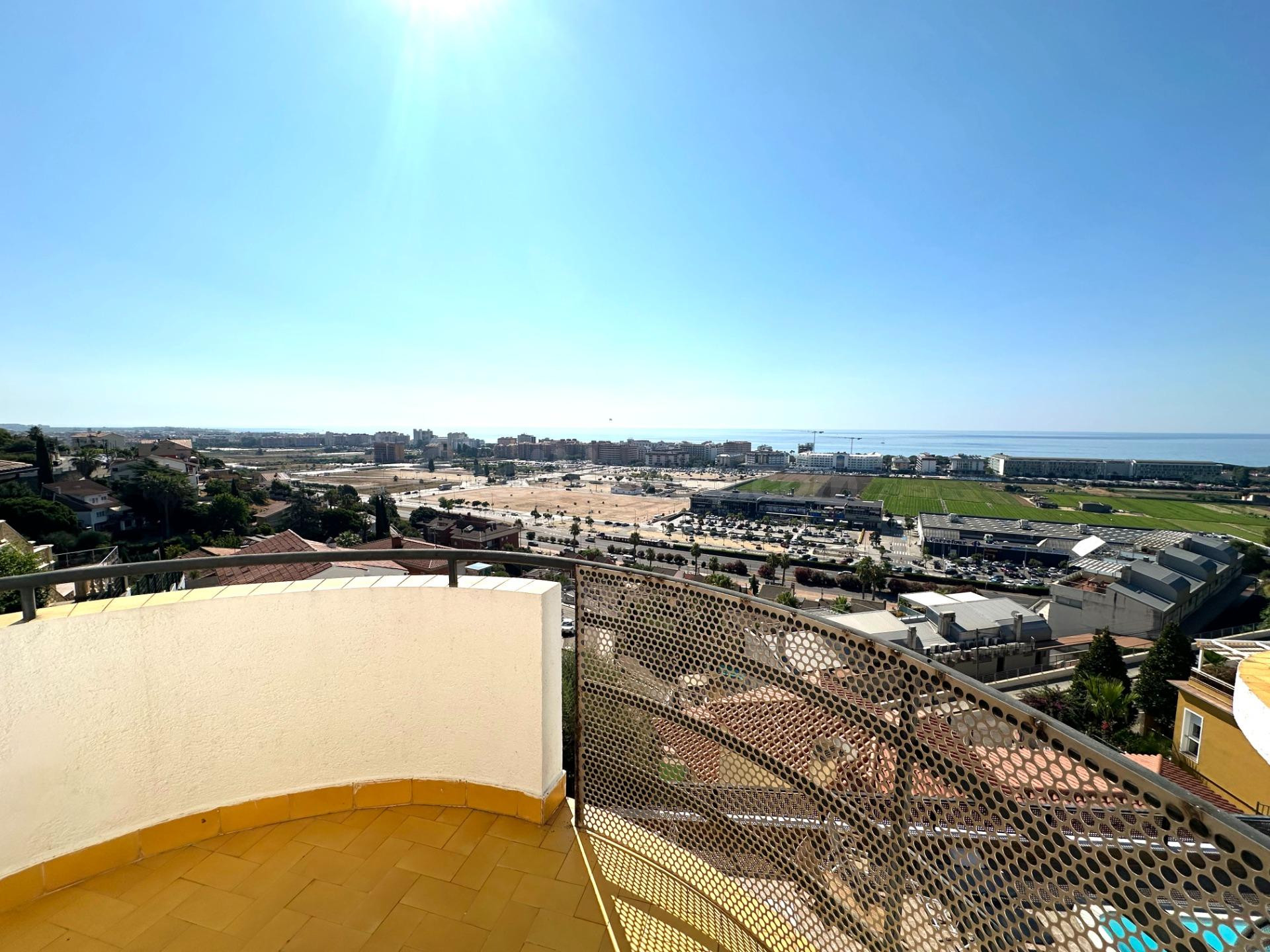 ¡Tu oasis privado te espera en Santa Susanna! ✨ - foto 5