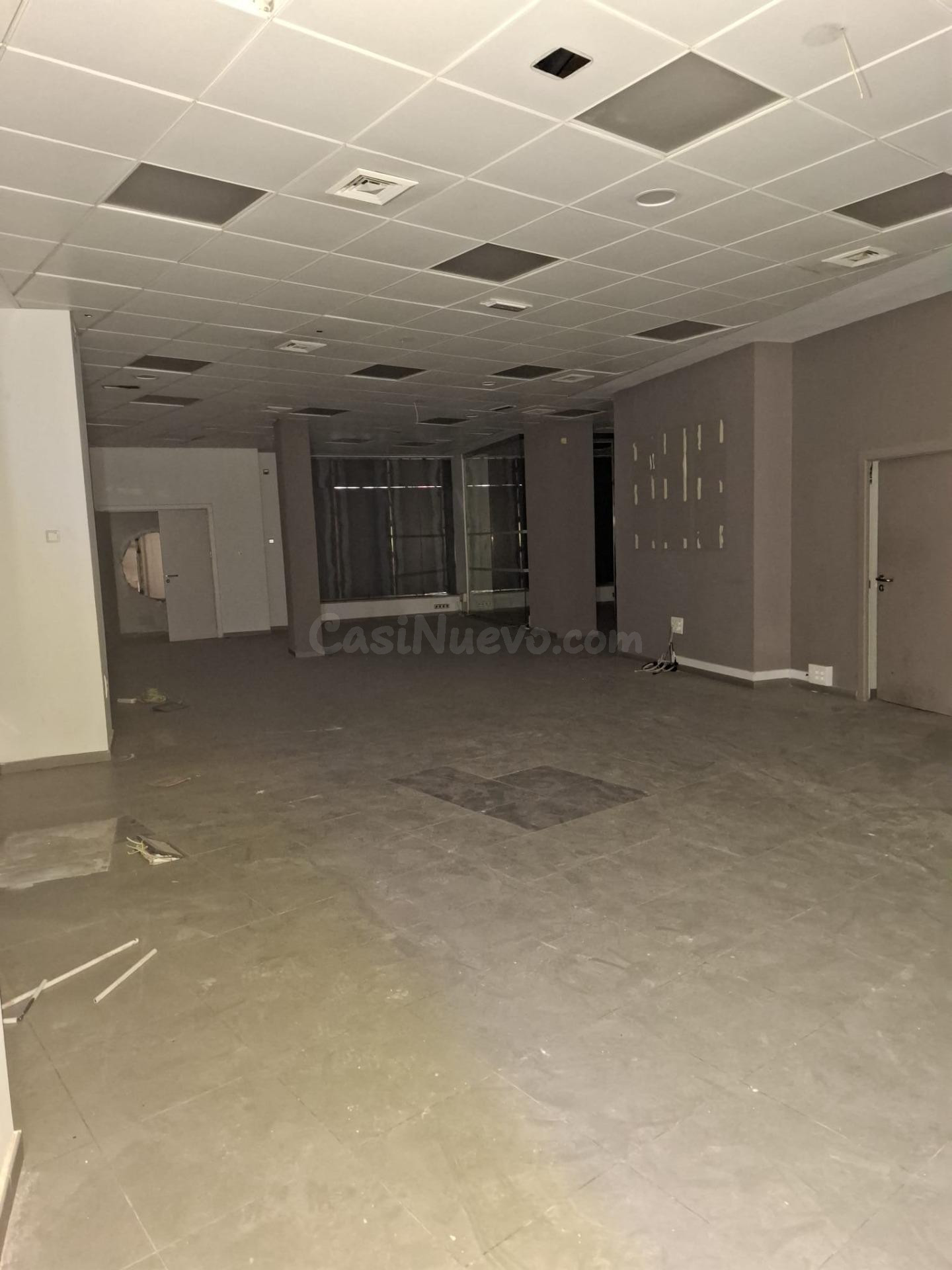 SE VENDE LOCAL EN RENTABILIDAD EN CALLE MAURICIO LEGENDRE 4. - foto 5