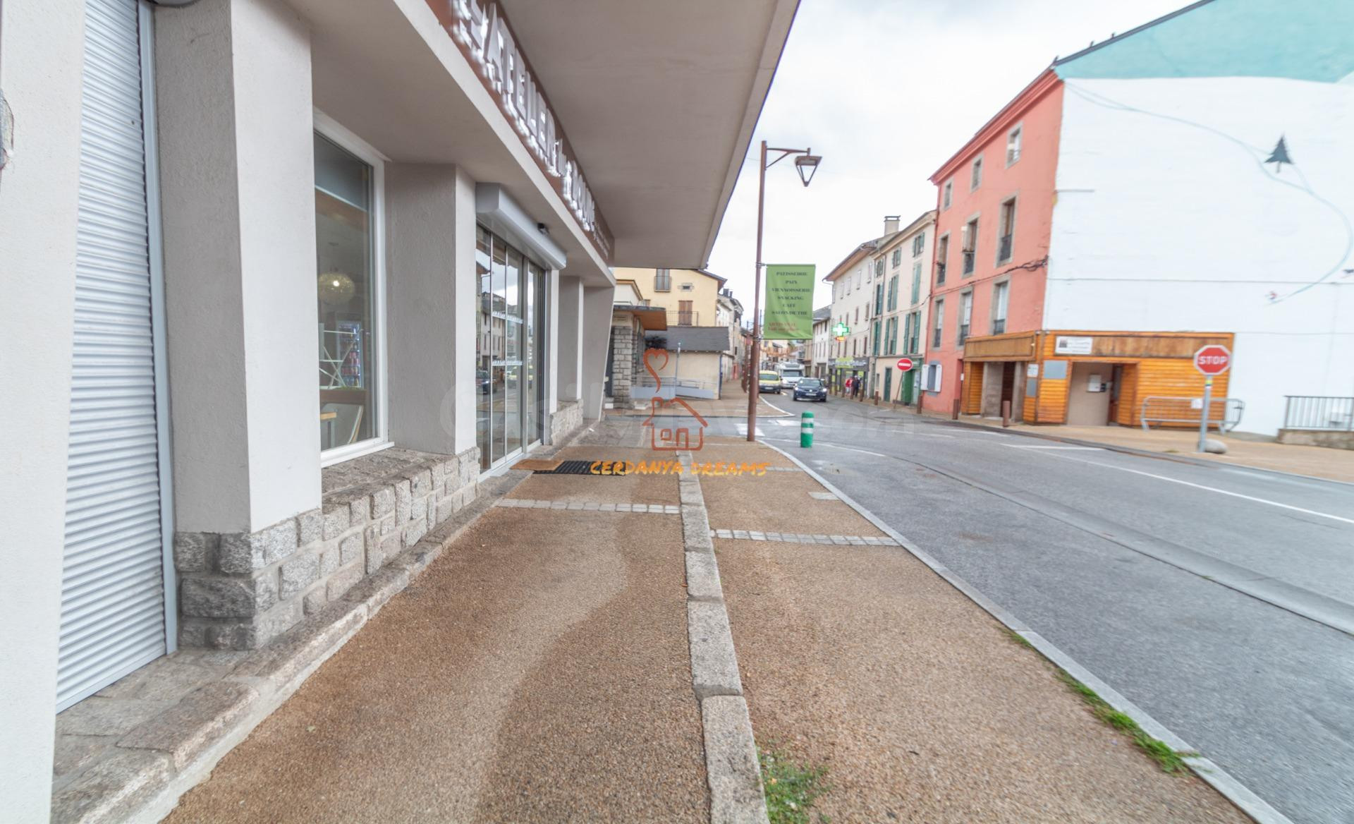 Local comercial con mucha visibilidad - foto 3
