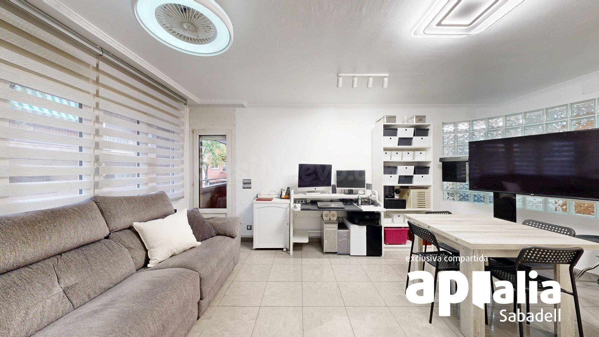 PISO DE 3 habitaciones EN ZONA DE BARBERÀ DEL VALLÈS