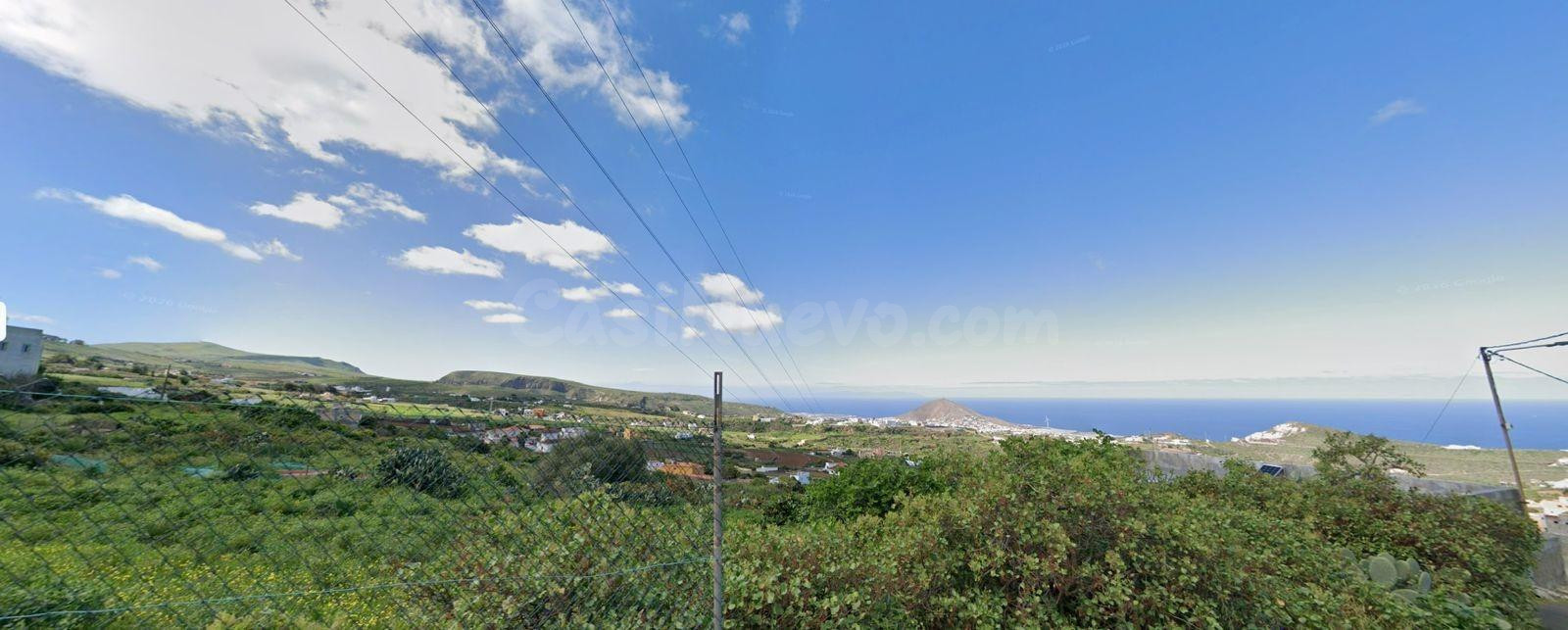 Terreno en venta en Calle Alejandro del Castillo - Santa María de Guía