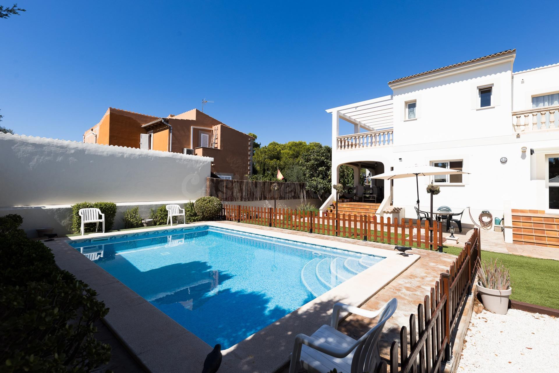 ESPECTACULAR CASA EN BAHÍA GRAN  PISCINA Y ENERGÍA SOLAR - foto 4