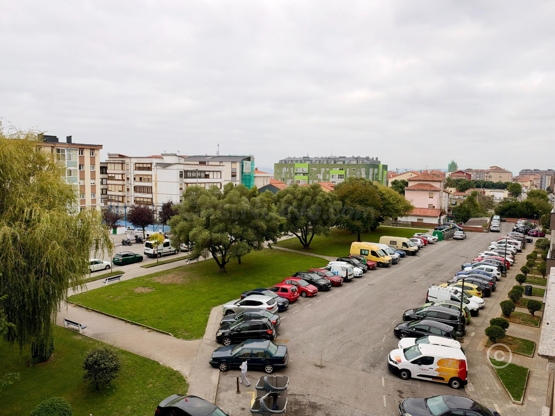 PRIMERA LÍNEA DE PASEO ALTAMIRA: AMPLITUD, VISTAS Y UBICACIÓ - foto 2