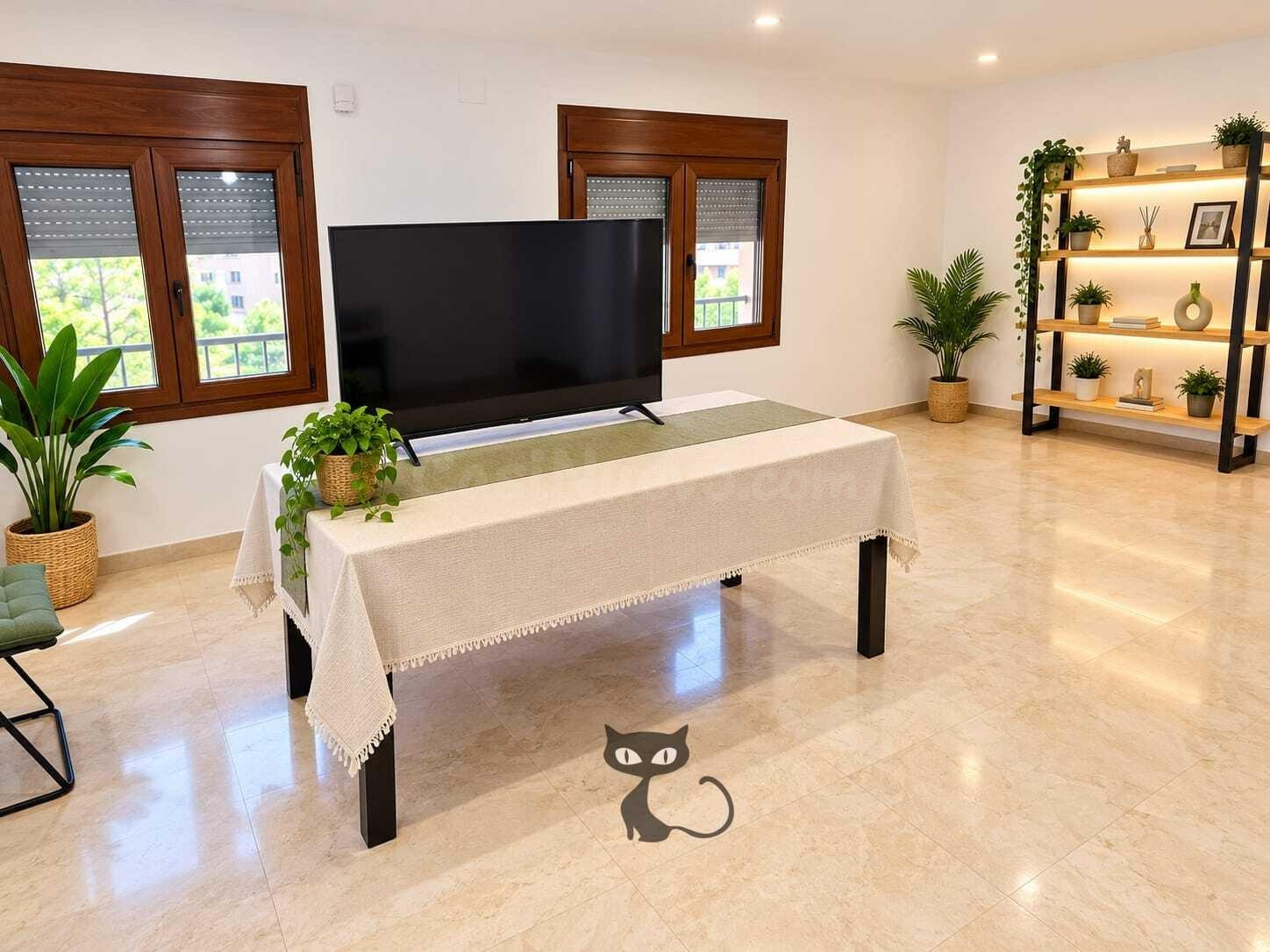 Oportunidad en Alfafar ¡Piso Reformado con Terraza!