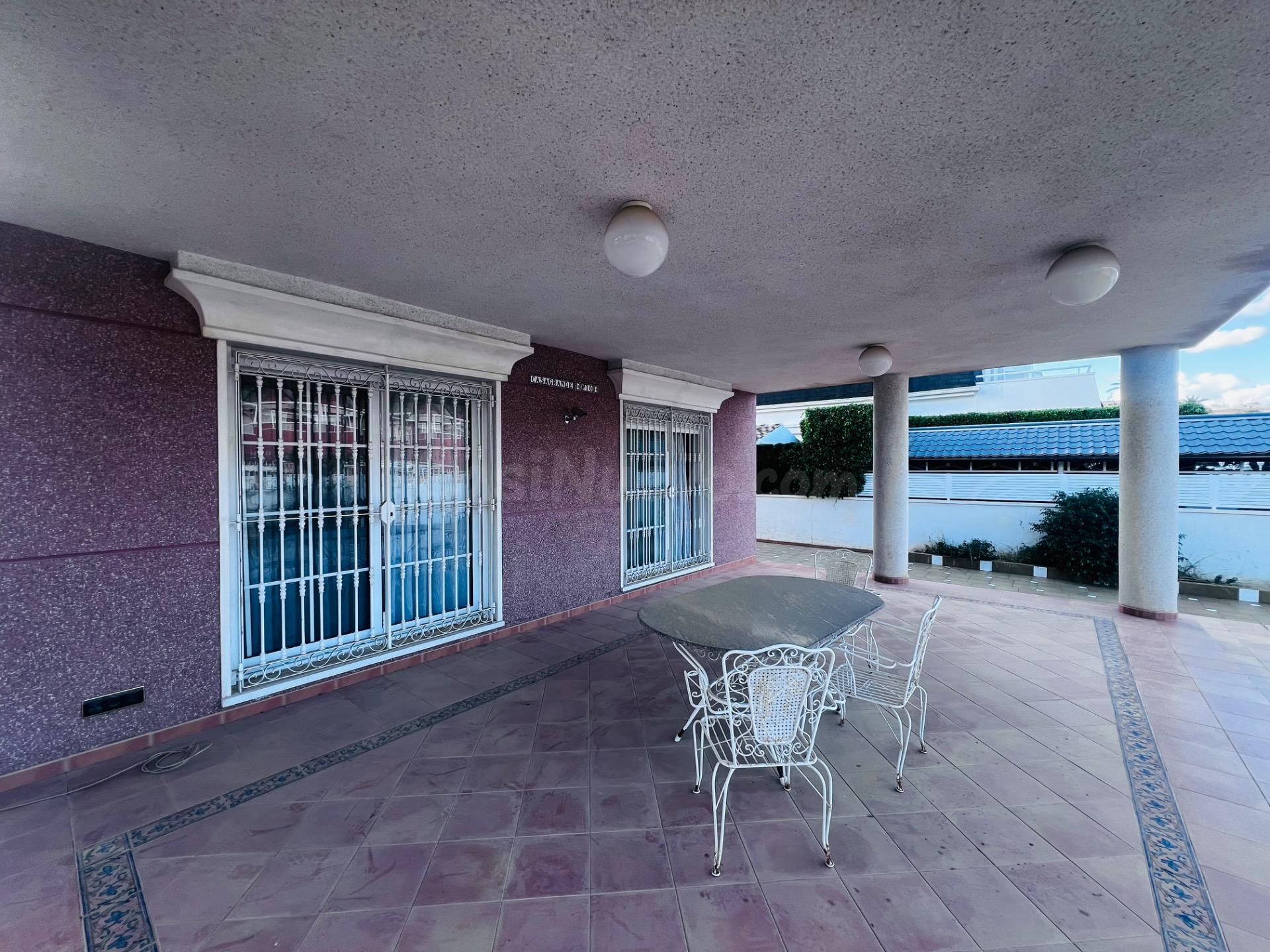 Chalet urbano en Ciudad Jardin Elche. - foto 2