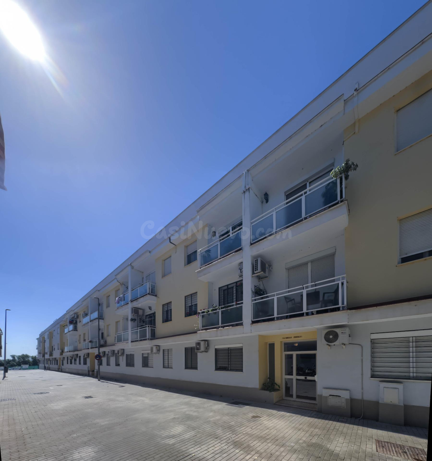 Amplio y Luminoso Piso en Coria del Río - ¡Tu Nuevo Hogar Te - foto 2