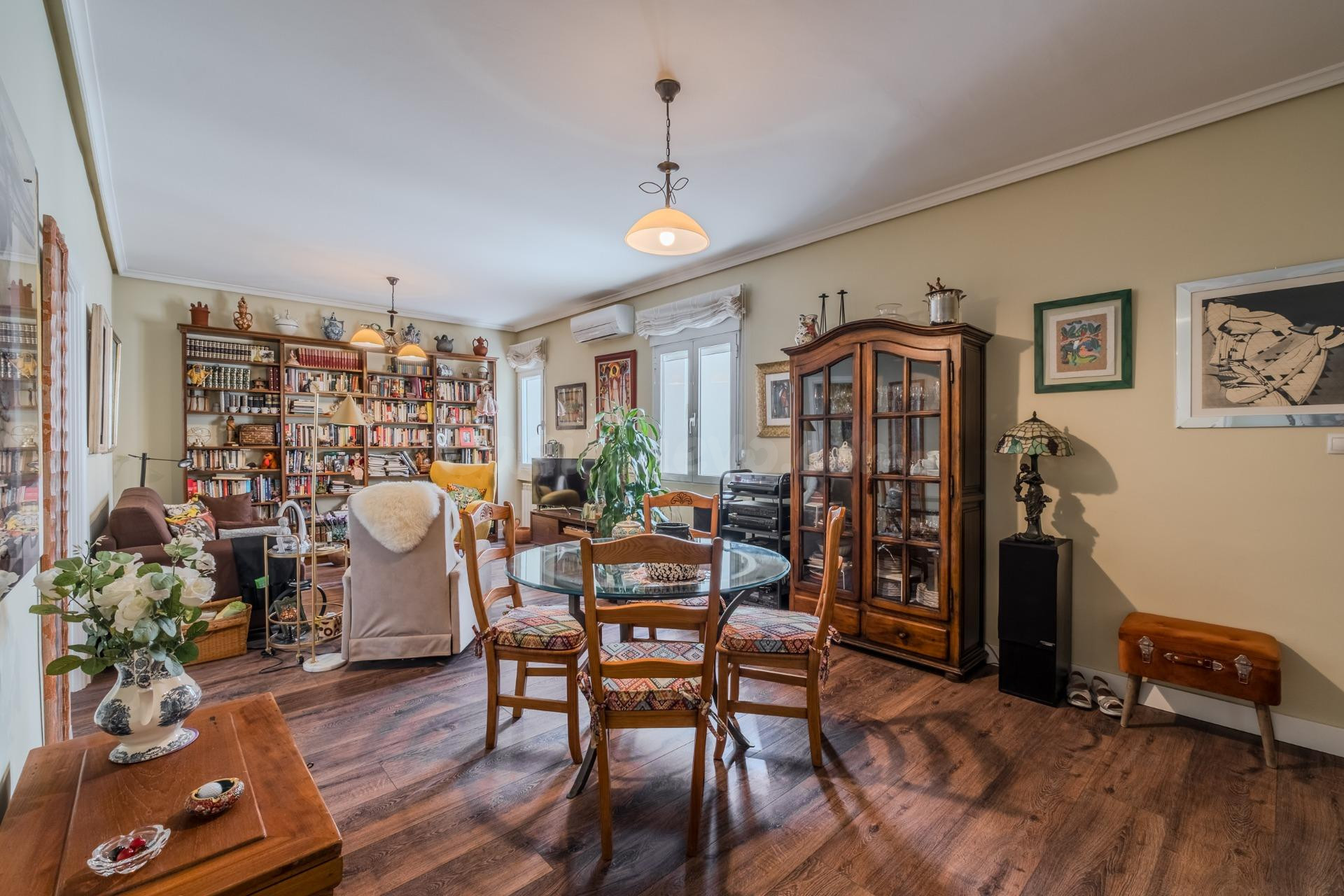 Se vende piso reformado en la calle Alcalde Sainz de Baranda
