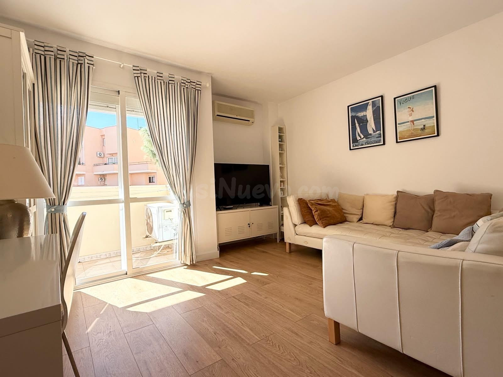 Planta baja reformada con terraza, parking y trastero en Son - foto 4