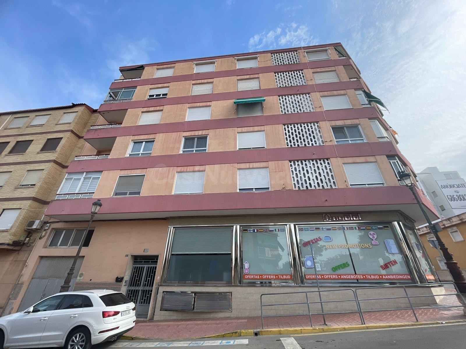Apartamento exterior de 3 dormitorios listo para entrar a vivir en Guardamar del Segura