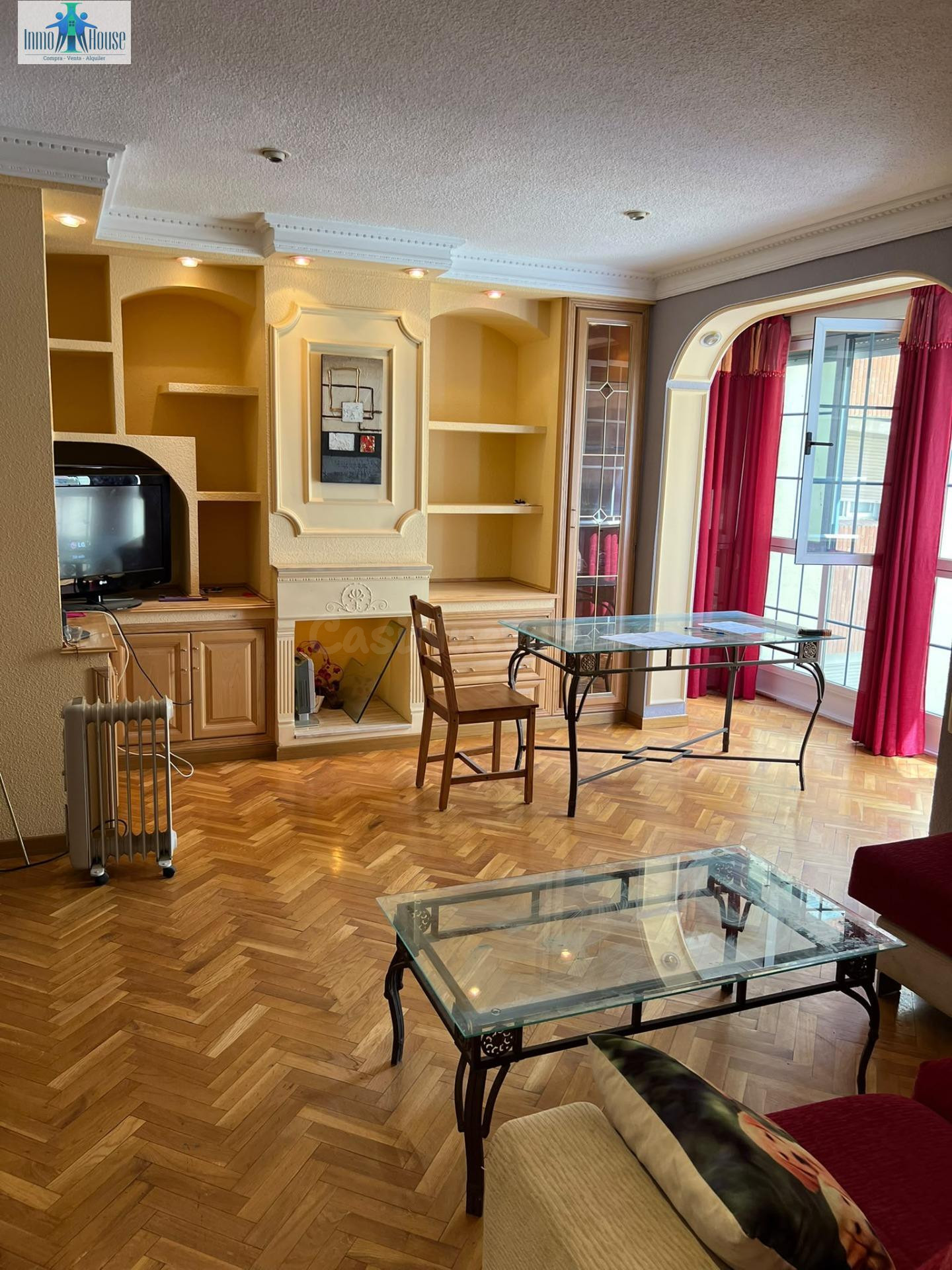 INMOHOUSE VENDE PISO EN ZONA CIRCUNVALACIÓN-CARREFOUR