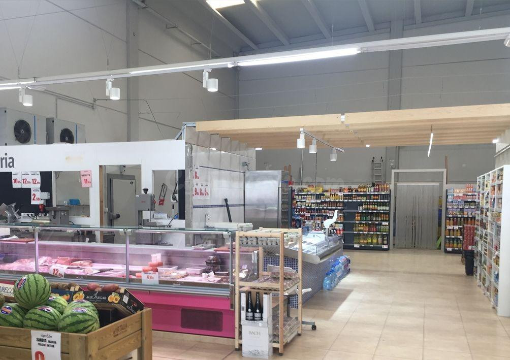Oportunidad de Traspaso: Supermercado en Sant Jaume dels Dom - foto 3