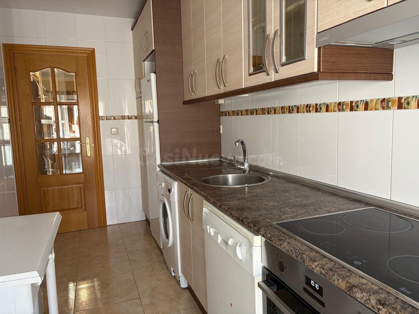 ESTUPENDA CASA PARA ALQUILAR - foto 5