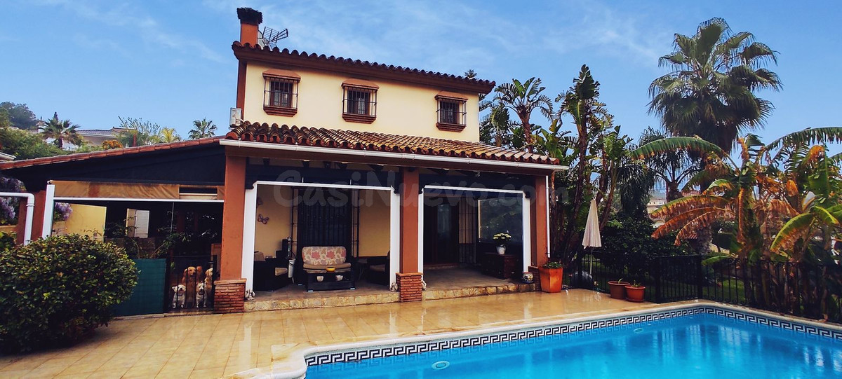 Chalet 4 habitaciones 190m² en venta - Costa del Sol