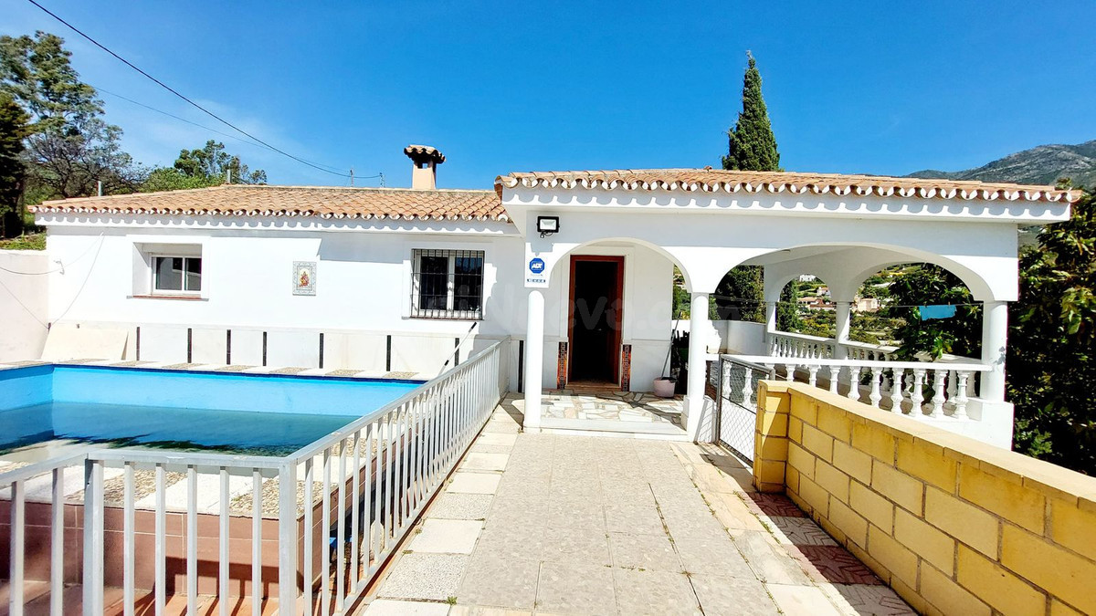 Finca rústica 5 habitaciones 440m² en venta - Riviera del sol