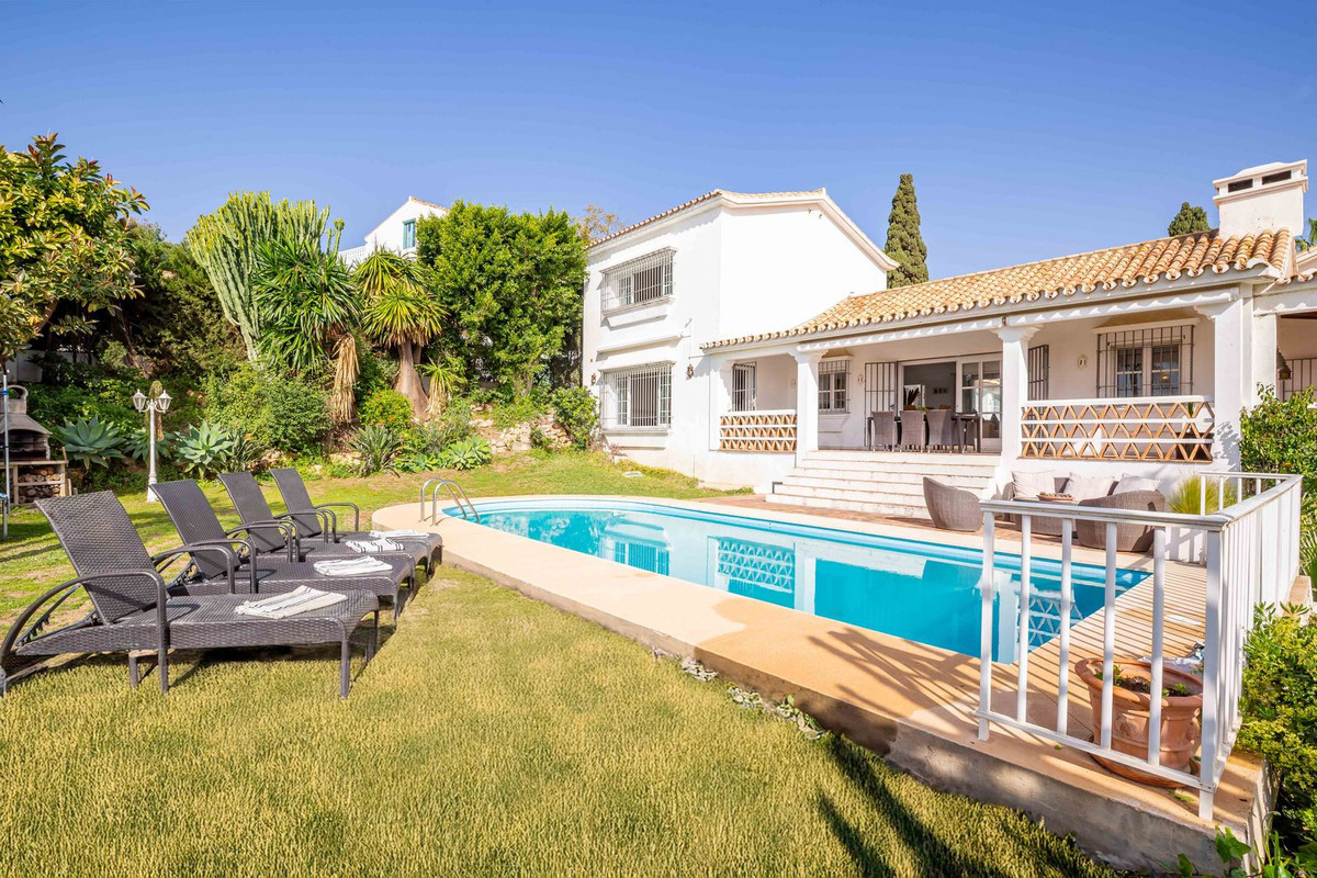 Chalet 5 habitaciones 587m² en venta - Paraiso-Barronal