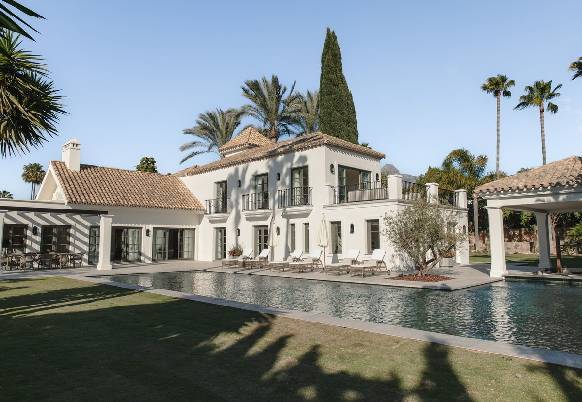 Chalet 6 habitaciones 601m² en venta - Marbella