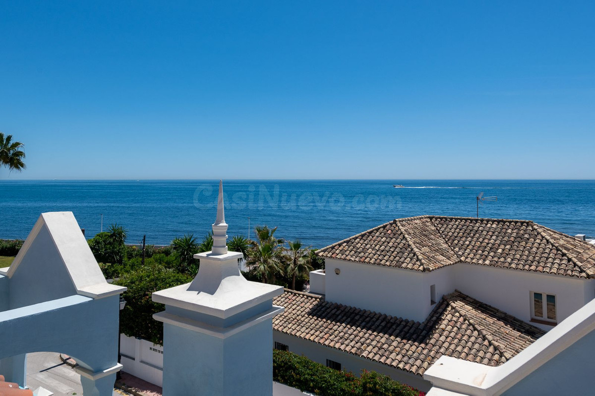 Chalet 6 habitaciones 373m² en venta - Marbella