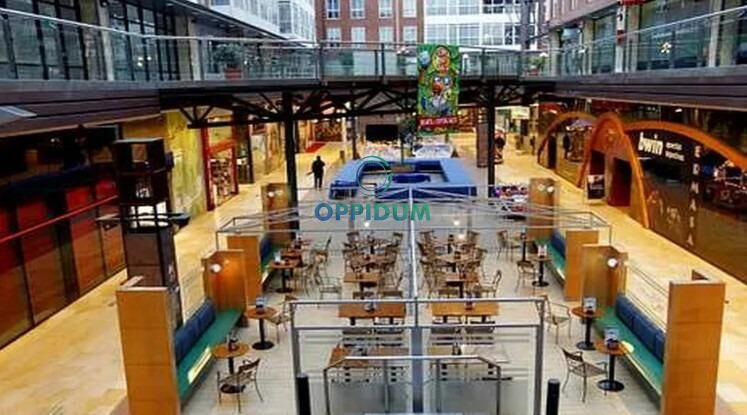 Local comercial de 190 m2 en Área Central – Santiago de Comp - foto 2