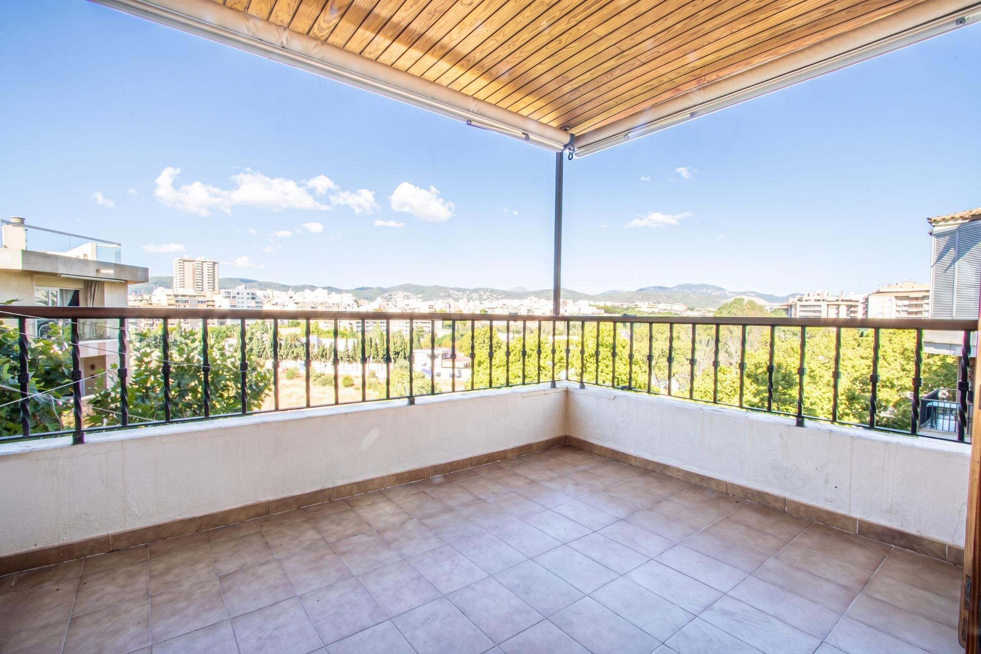 Piso 5 habitaciones 172m² en venta - Bons Aires