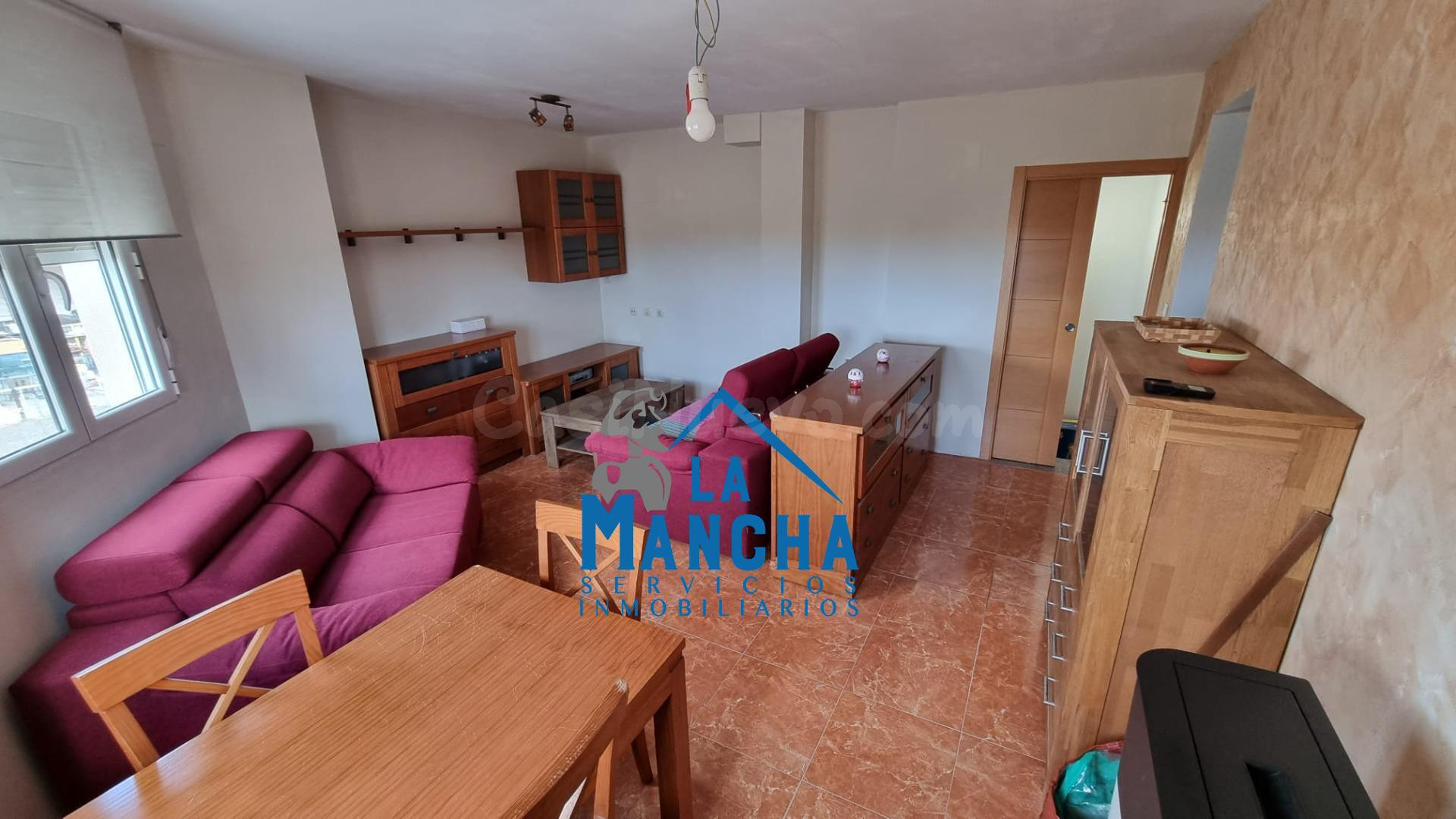 *105.000€* INMOBILIARIA LA MANCHA VENDE ADOSADO EN CASAS DE  - foto 2