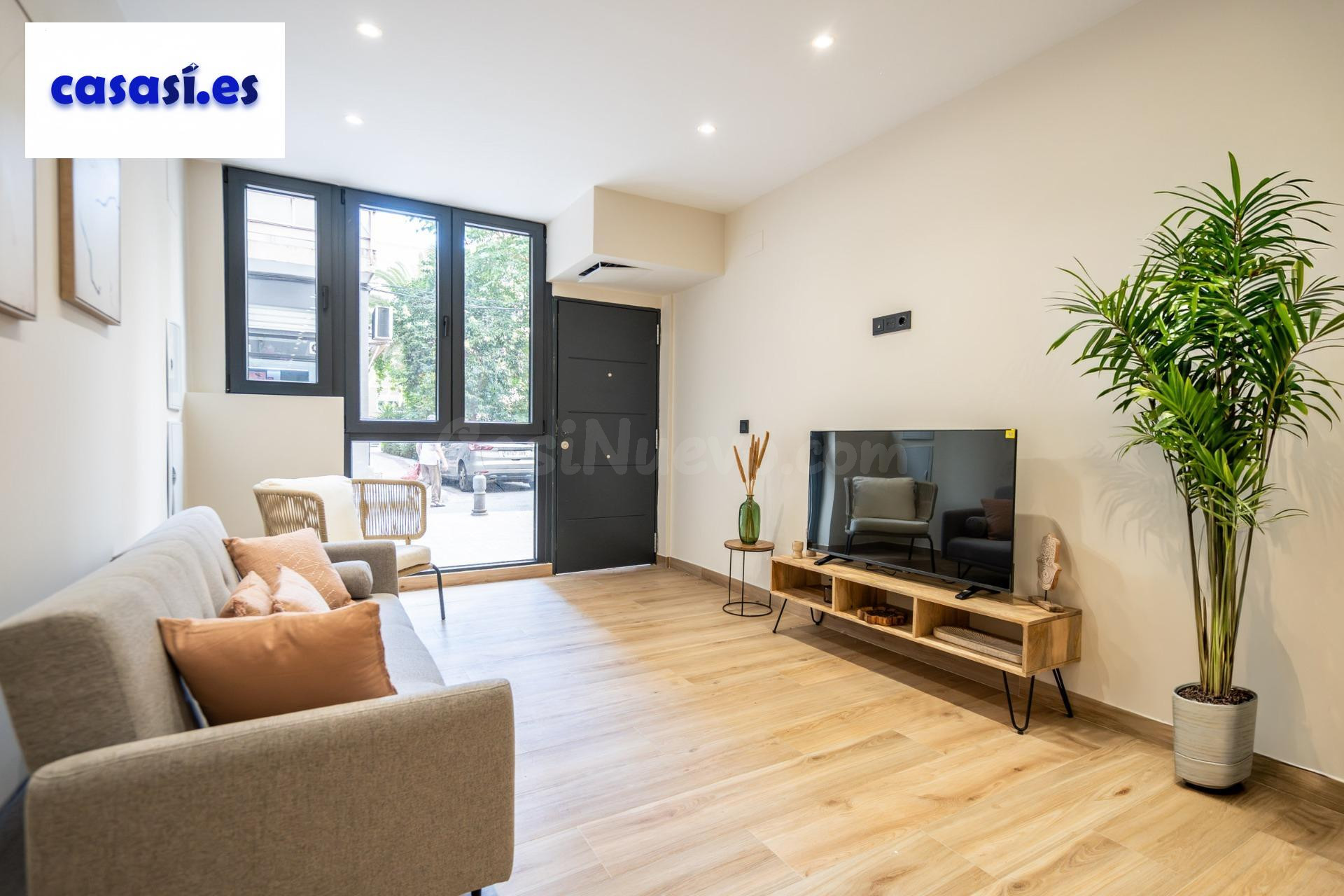 Amplia vivienda junto METRO Recogidas a estrenar!