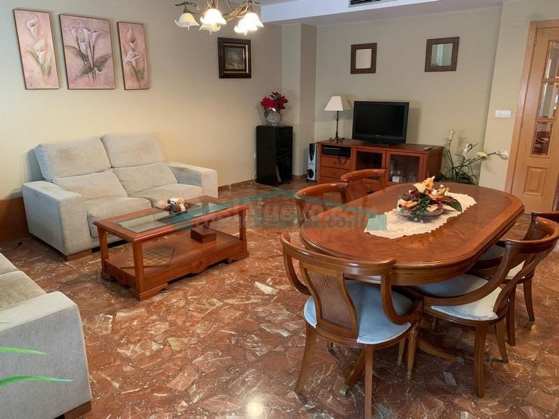 ÁTICO DÚPLEX DE 244 m2 CON 2 TERRAZAS, 5 DORMITORIOS + DESPACHO