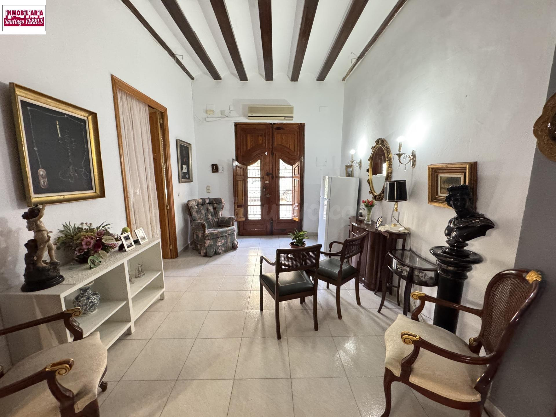 VENTA DE CASA EN BENIFAIO (VALENCIA)   CENTRICA