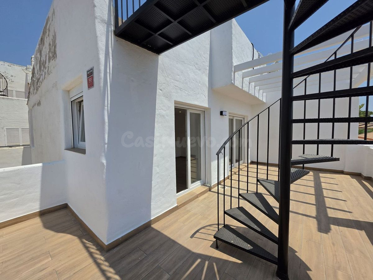 Casa 2 habitaciones 130m² en venta - Manilva