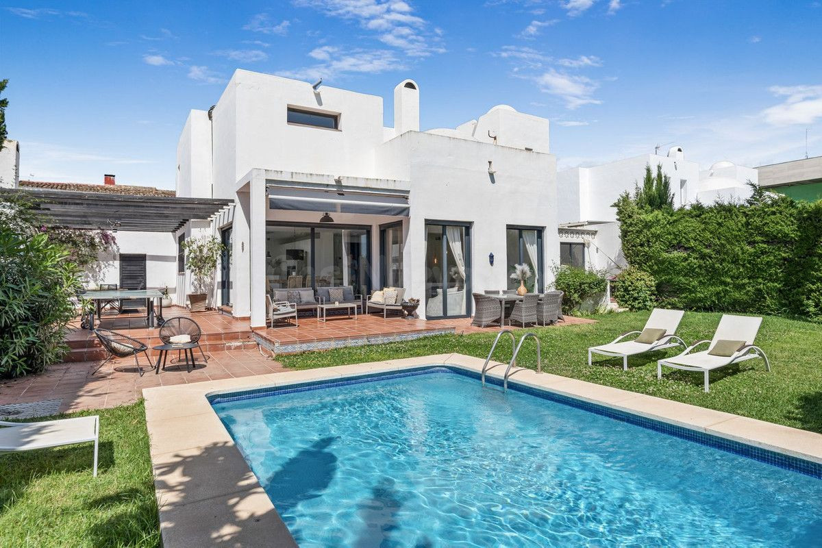 Villa 6 habitaciones 362m² en venta - Los Naranjos