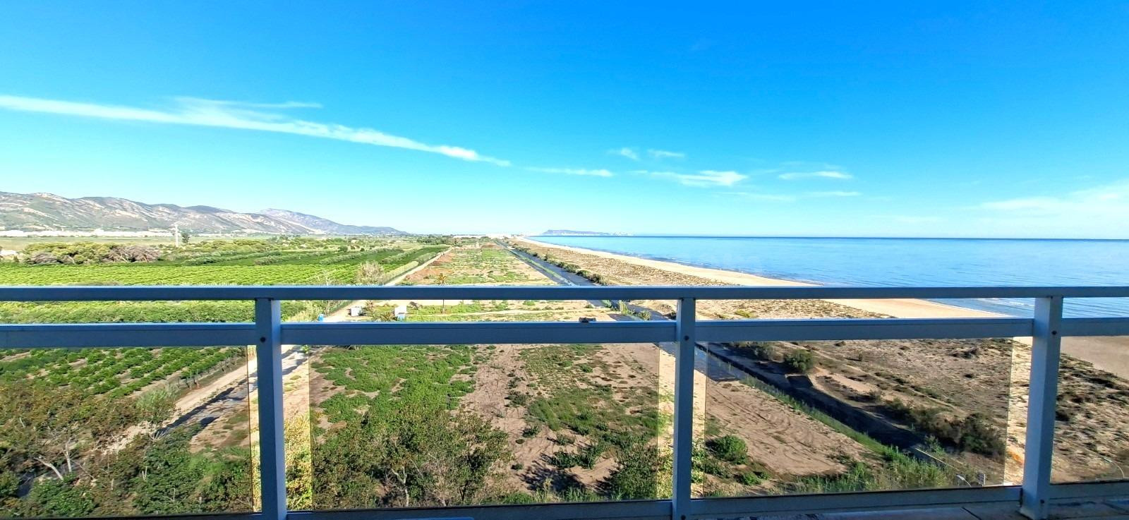 Ático exclusivo con vistas al mar en Residencial Aiguablava - Playa de Gandía