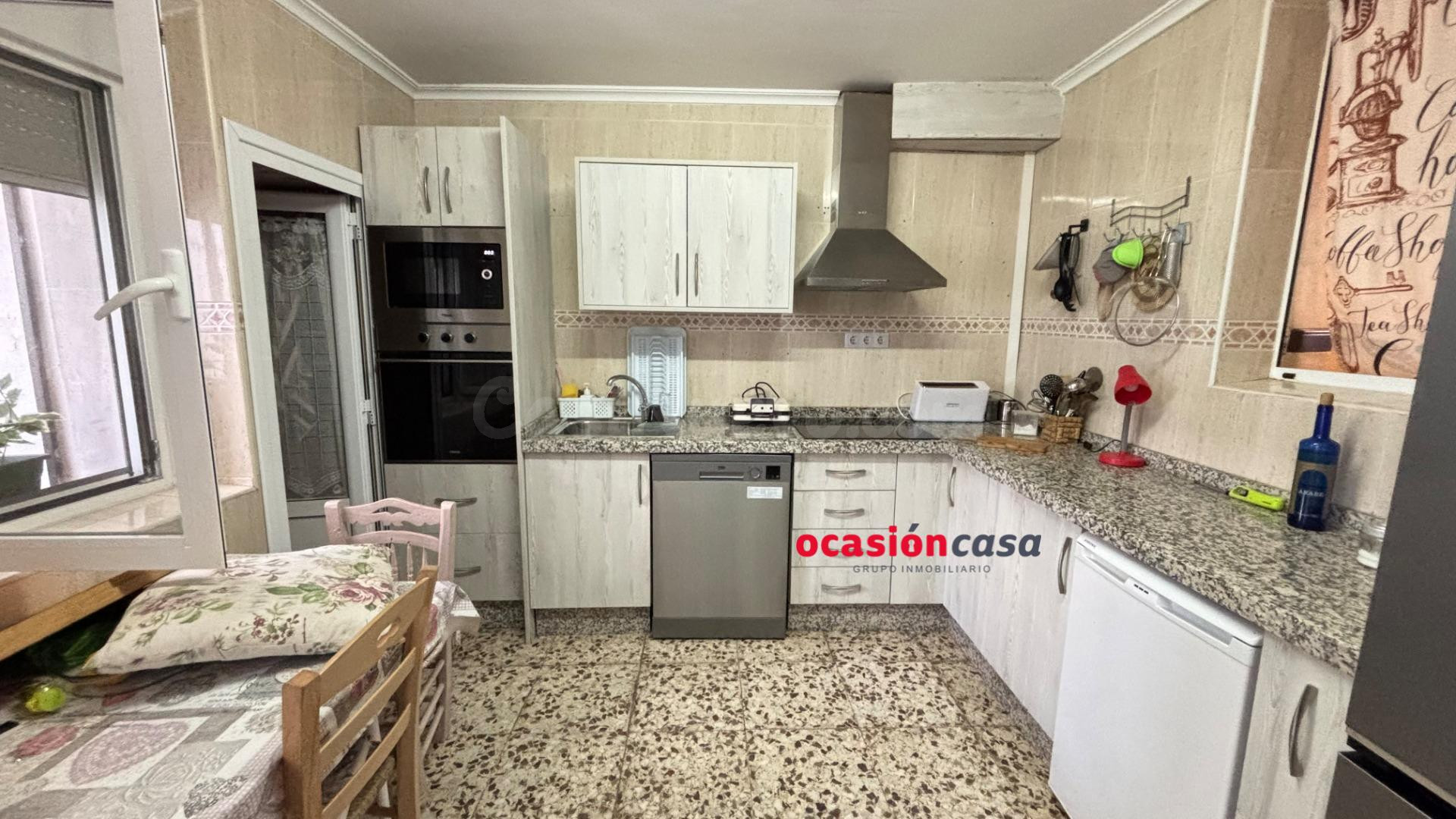 CASA A LA VENTA EN LA ZONA DE PEÑARROYA