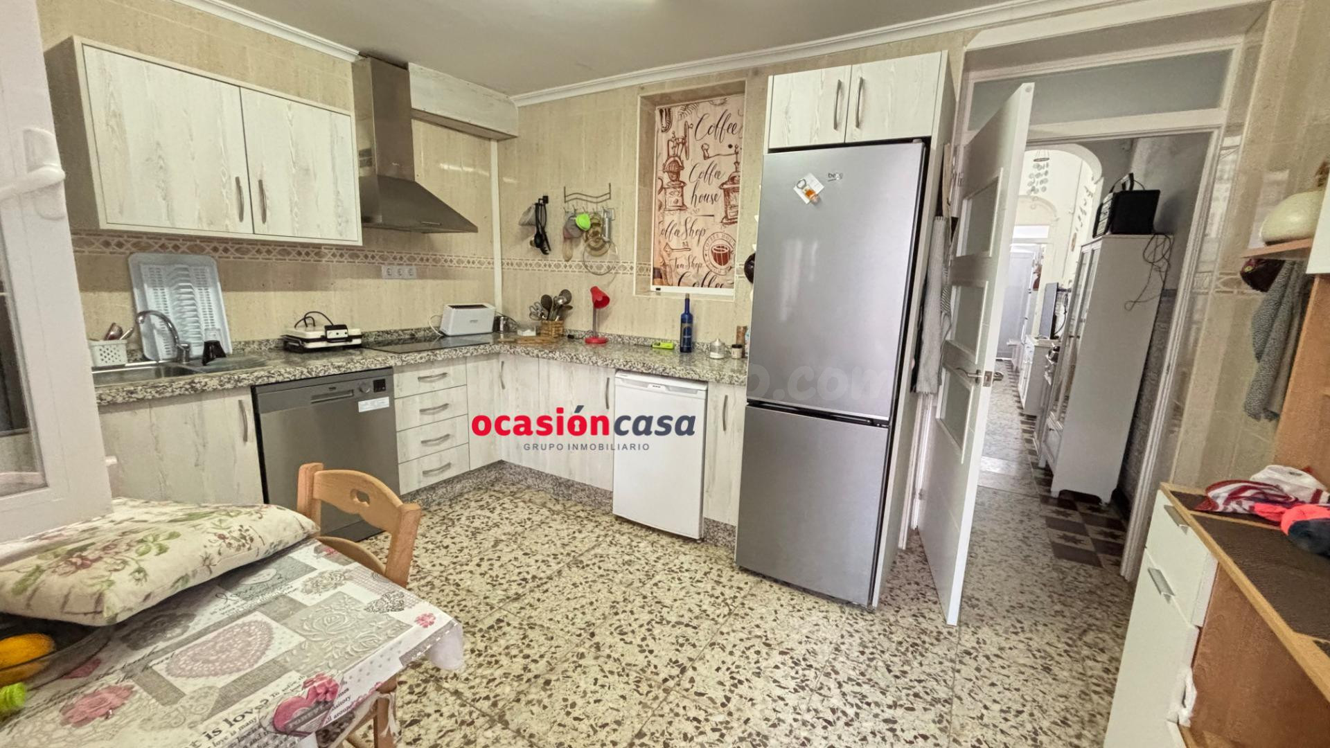 CASA A LA VENTA EN LA ZONA DE PEÑARROYA - foto 3