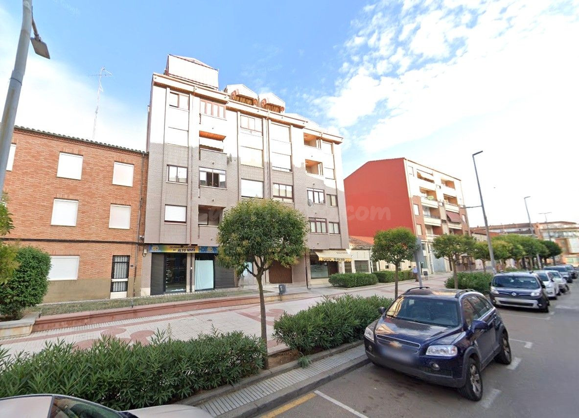 Venta de apartamento + trastero en Maragatos Benavente (Zamora)