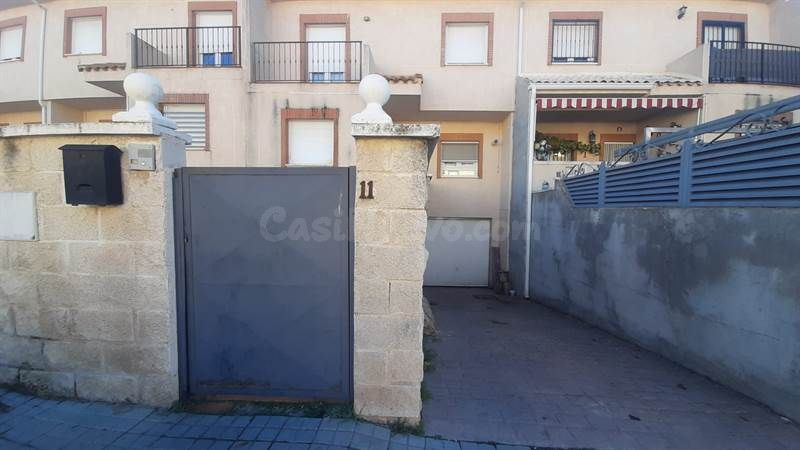 Casa 4 habitaciones 242m² en venta - Las Lomas - foto 4