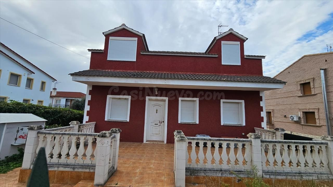 Venta chalet en Mentrida - foto 2