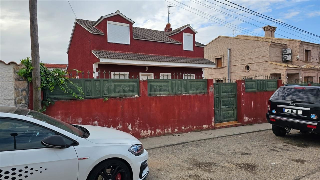 Venta chalet en Mentrida - foto 3