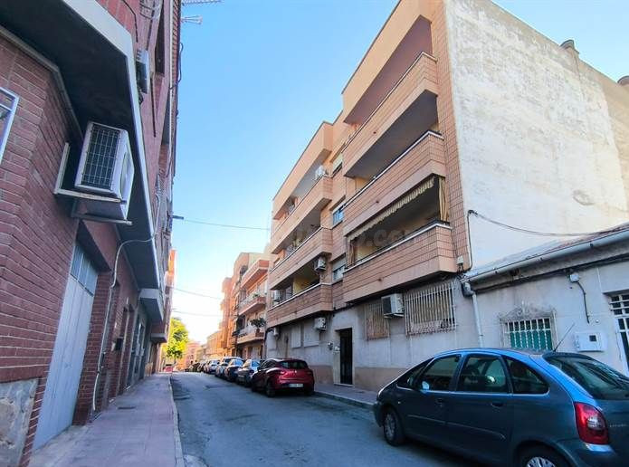 Venta de 3 Pisos en Alcantarilla (Murcia)