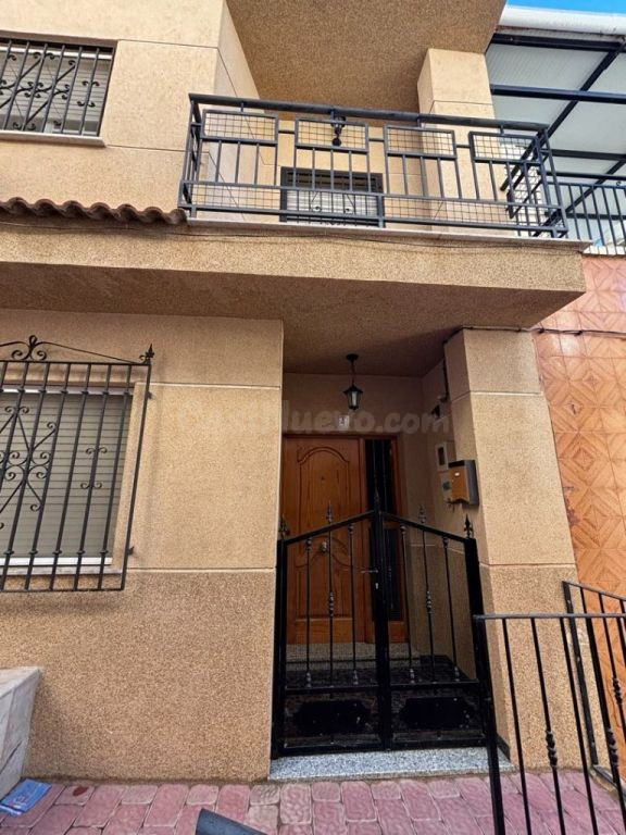 Casa 4 habitaciones 158m² en venta - Barrio San Cristóbal - foto 2
