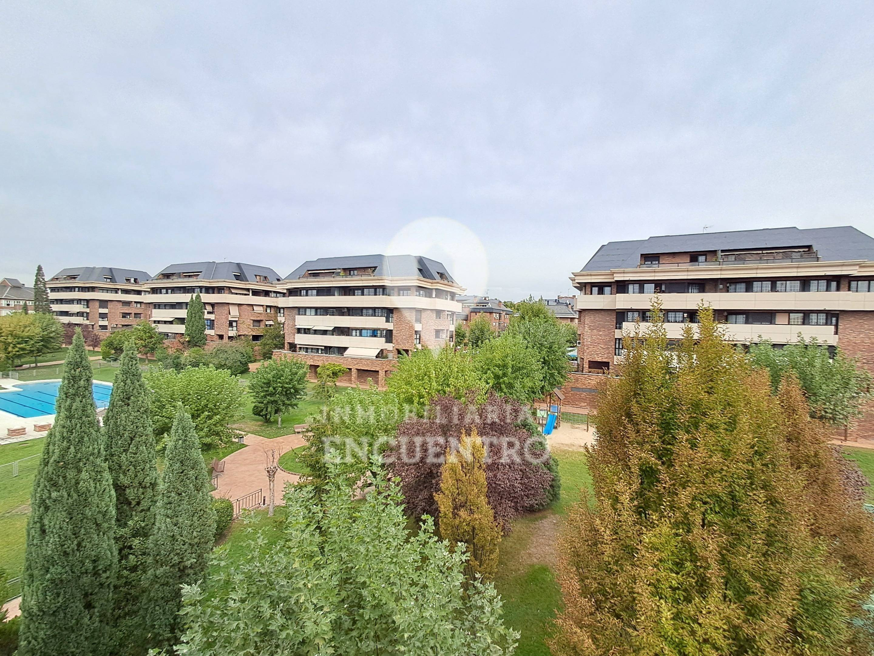 Piso en venta en Majadahonda - foto 2